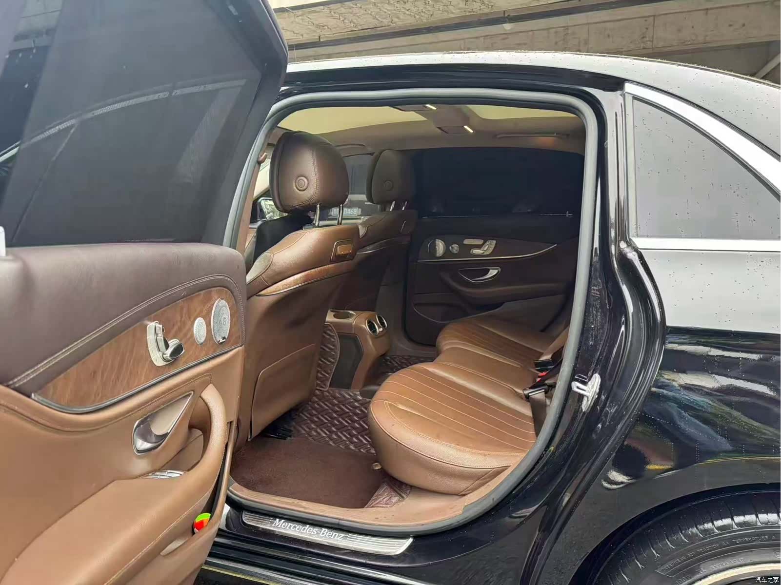 Mercedes-Benz E-Class, 2019 4