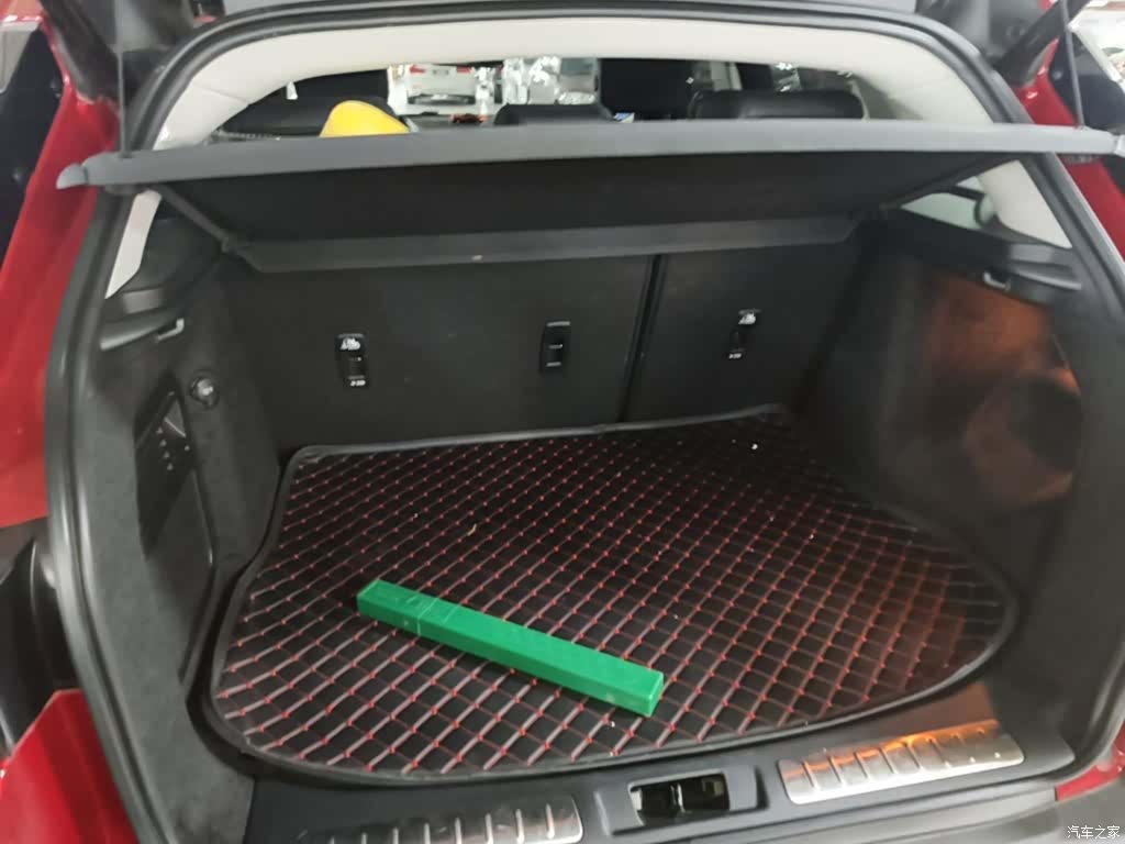 Land Rover Range Rover, 2019 19