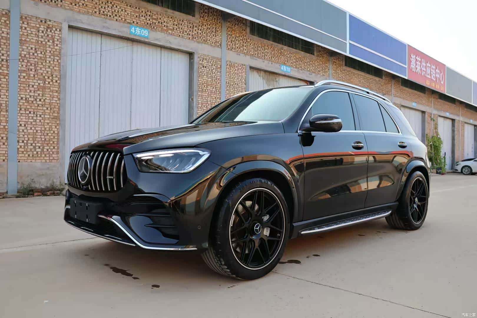 Mercedes-Benz GLE, 2025 1
