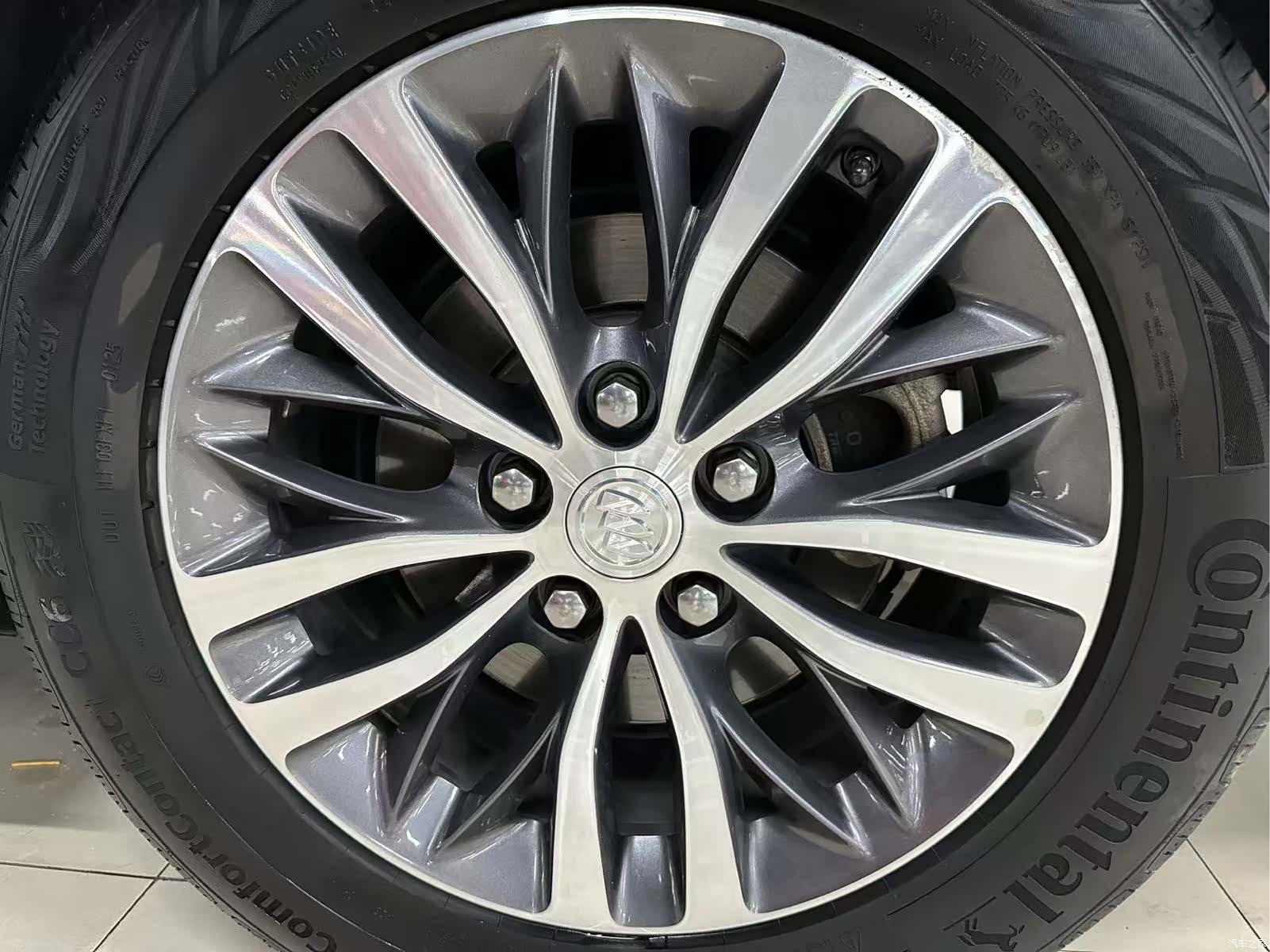 Buick GL8, 2021 15