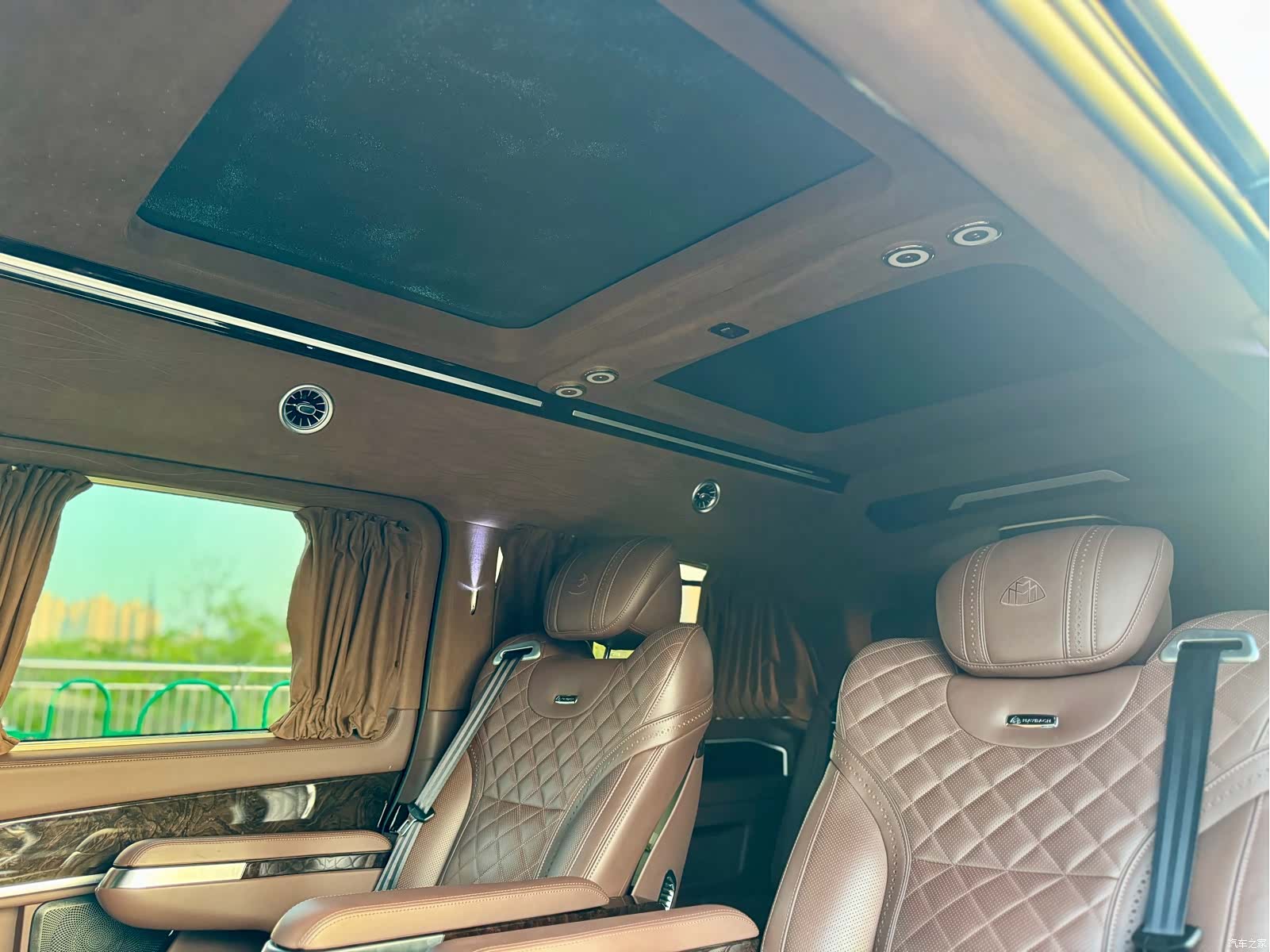 Mercedes-Benz V-Class, 2020 6