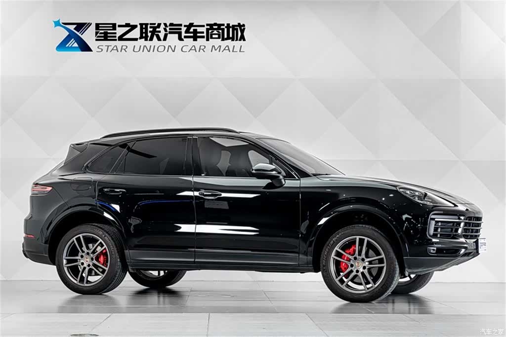 Porsche Cayenne, 2022 все фото