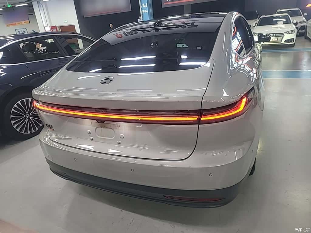 NIO ET7, 2023 4