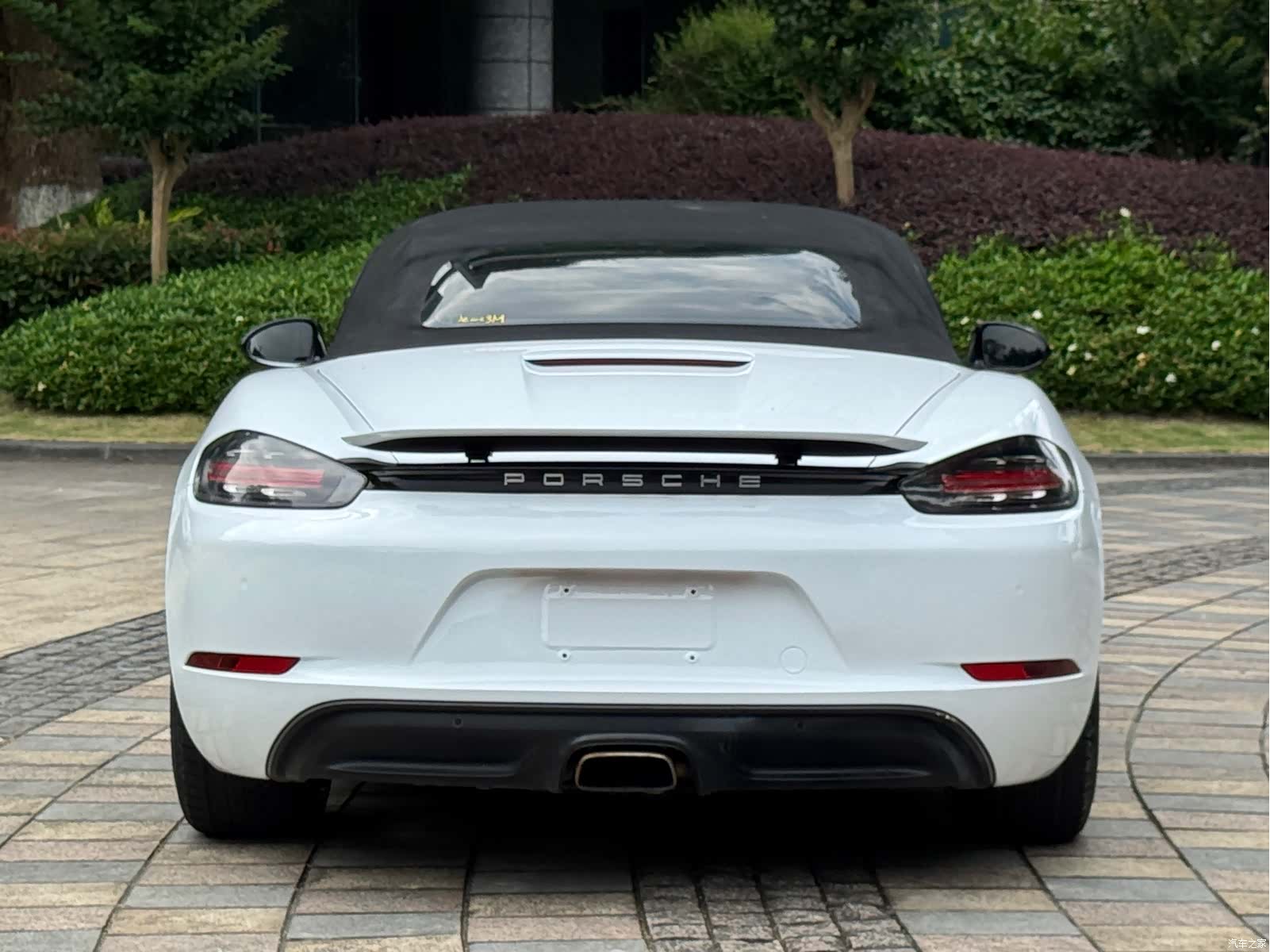 Porsche Boxster, 2018 все фото