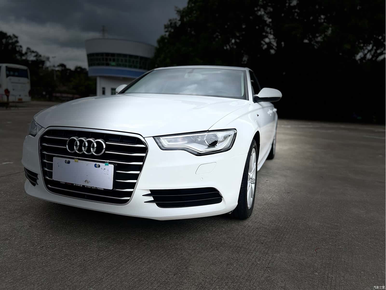 Audi A6L, 2014 15