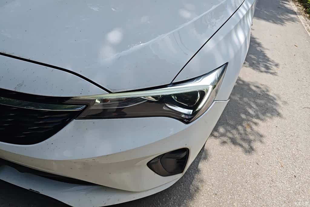 Buick Verano, 2022 все фото