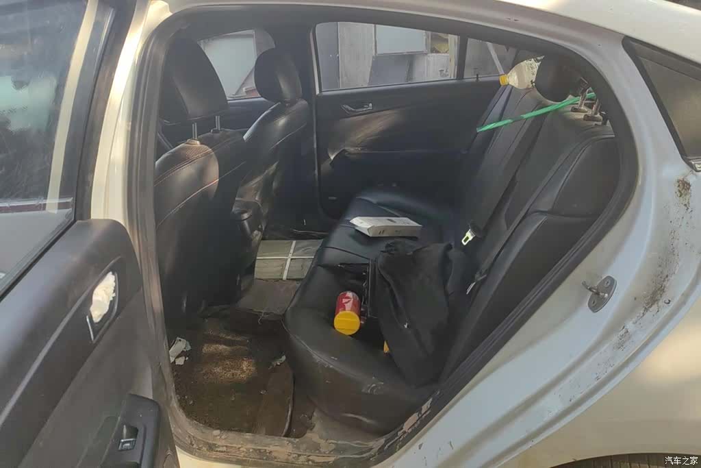 Chery 5, 2016 11