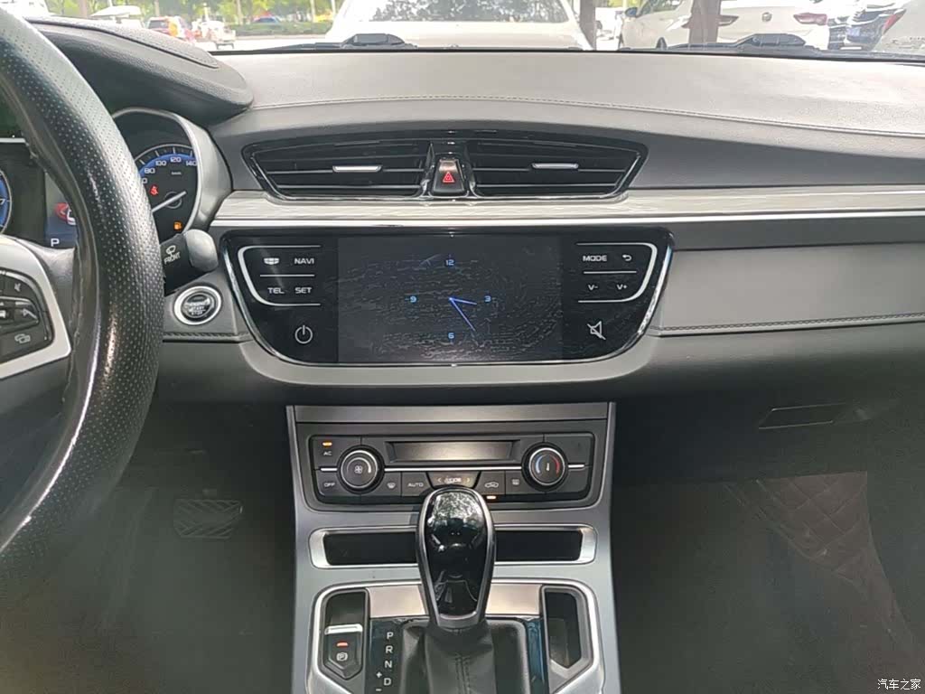 Geely Emgrand, 2019 13