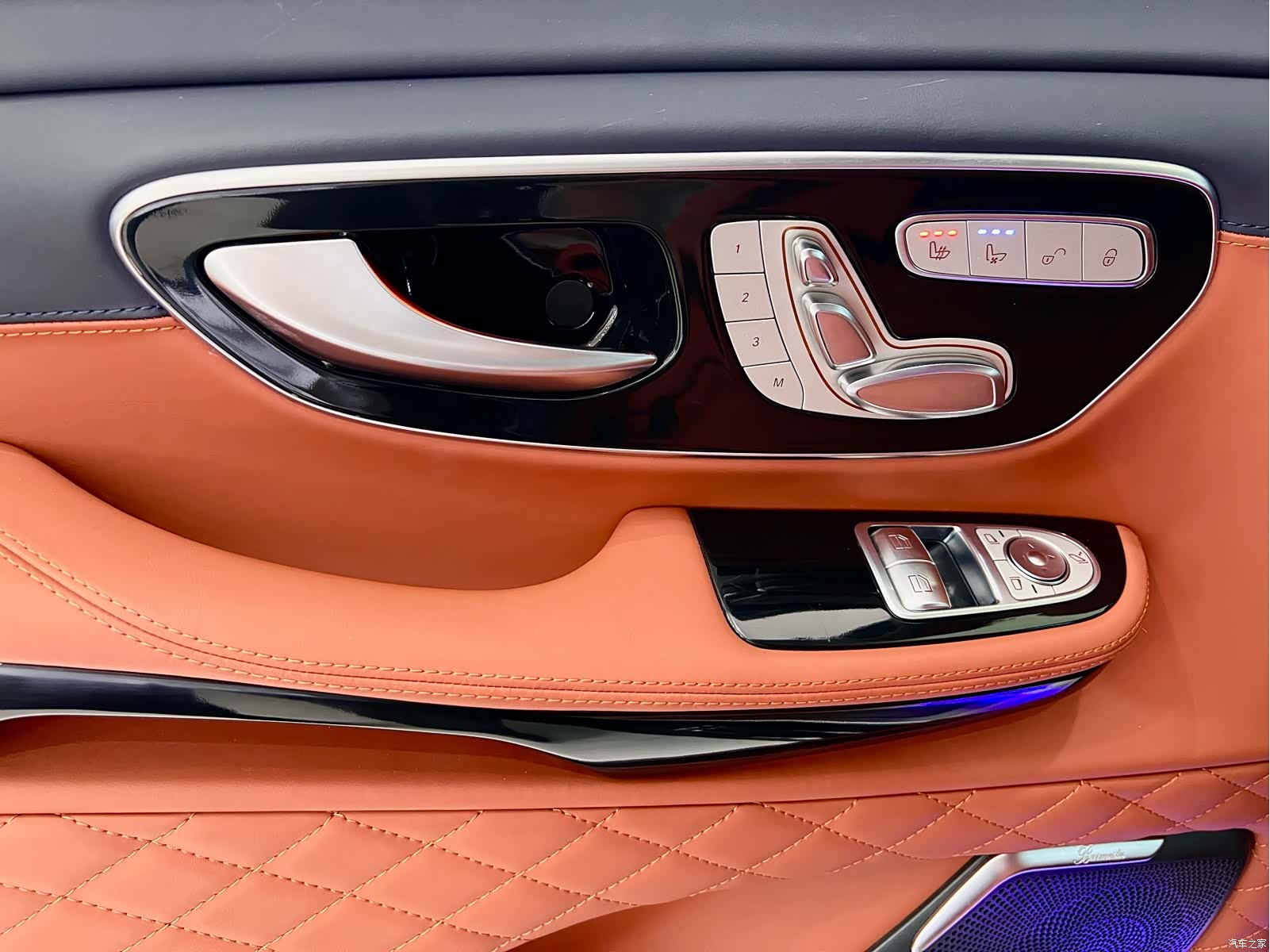 Mercedes-Benz V-Class, 2022 27