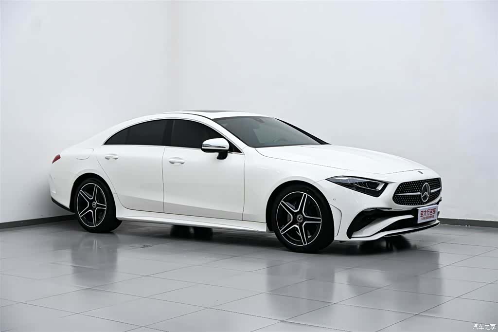 Mercedes-Benz CLS, 2024 4