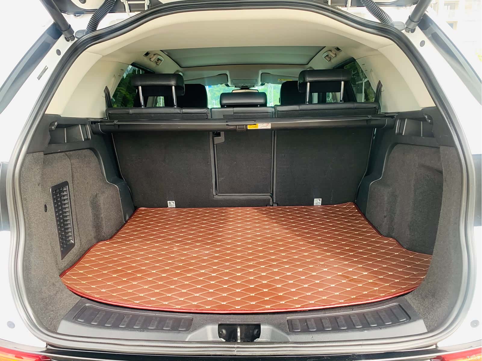 Land Rover Discovery, 2019 14