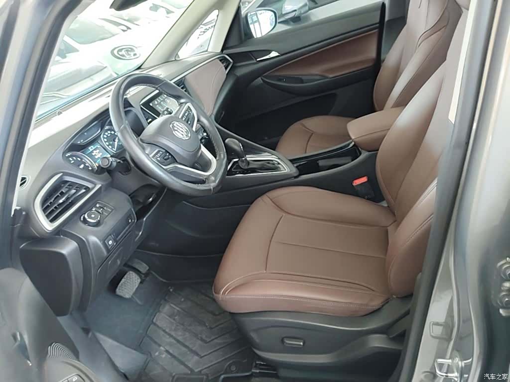 Buick GL6, 2020 15