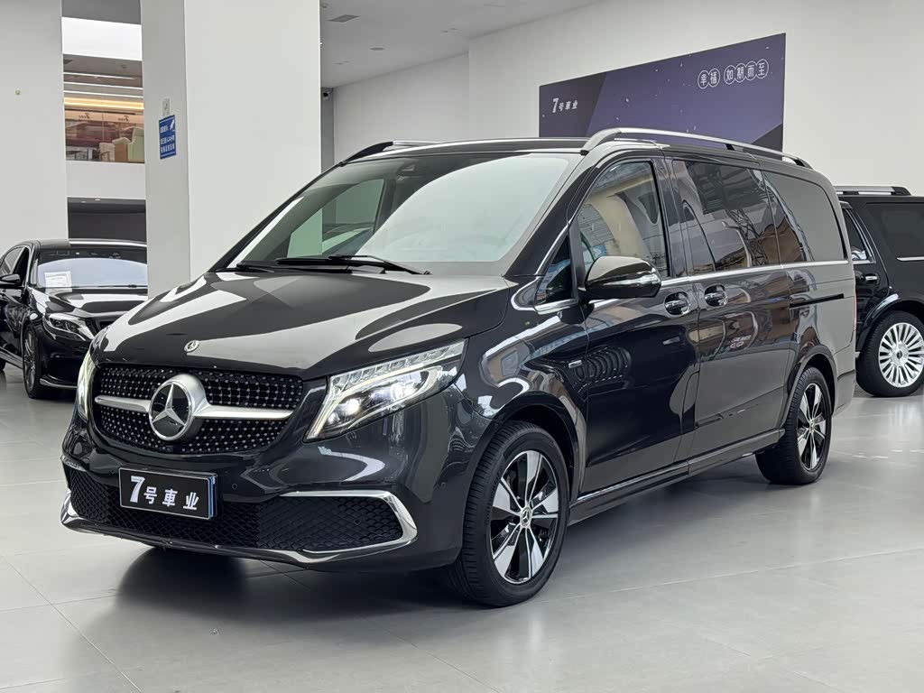 Mercedes-Benz V-Class