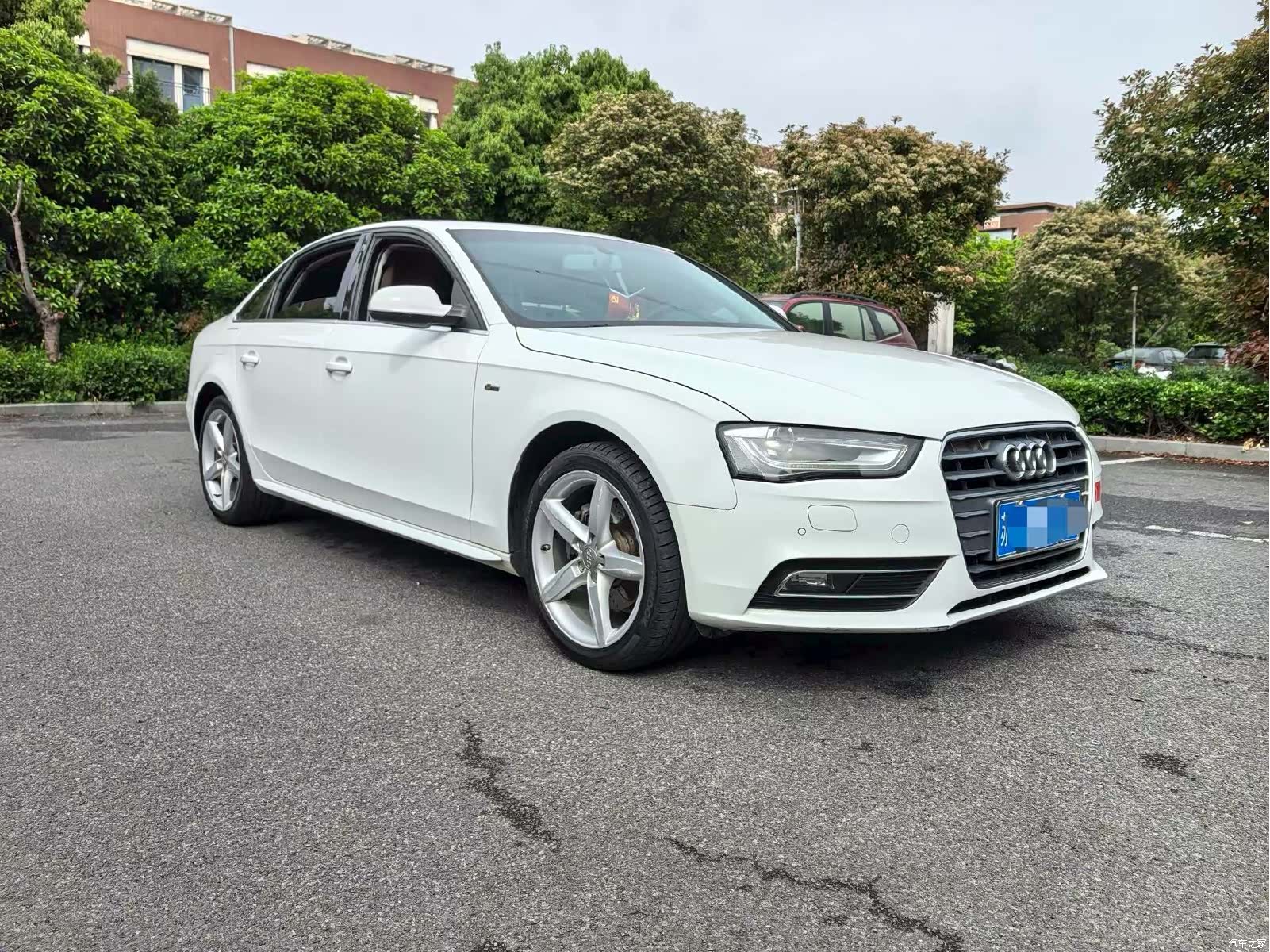Audi A4L, 2015 2