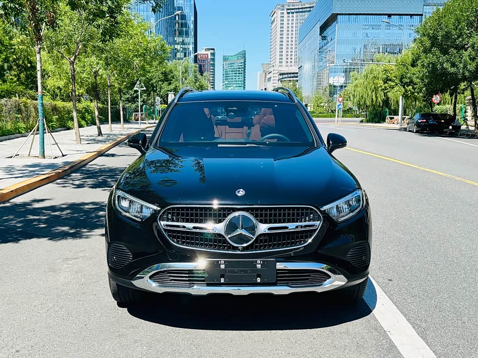Mercedes-Benz GLC Mercedes-Benz GLC
