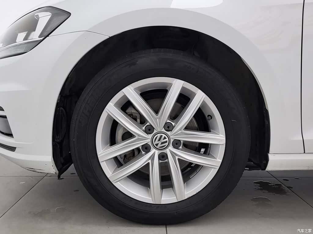 Volkswagen Golf, 2018 17