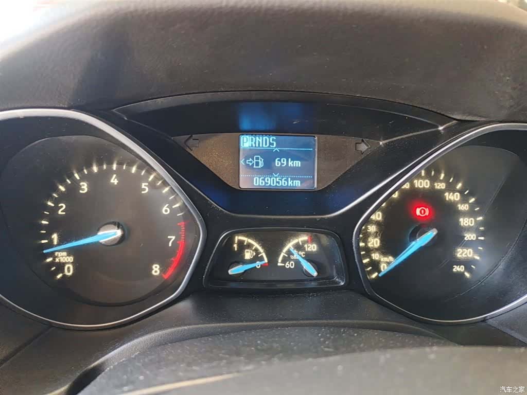 Ford Focus, 2016 12