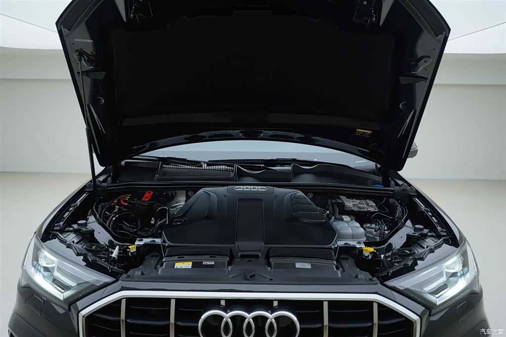 Audi Q7, 2023 7