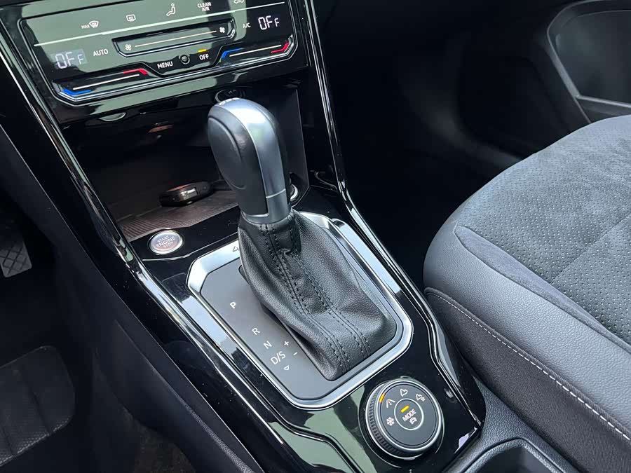 Volkswagen T-ROC 2022, фото 22