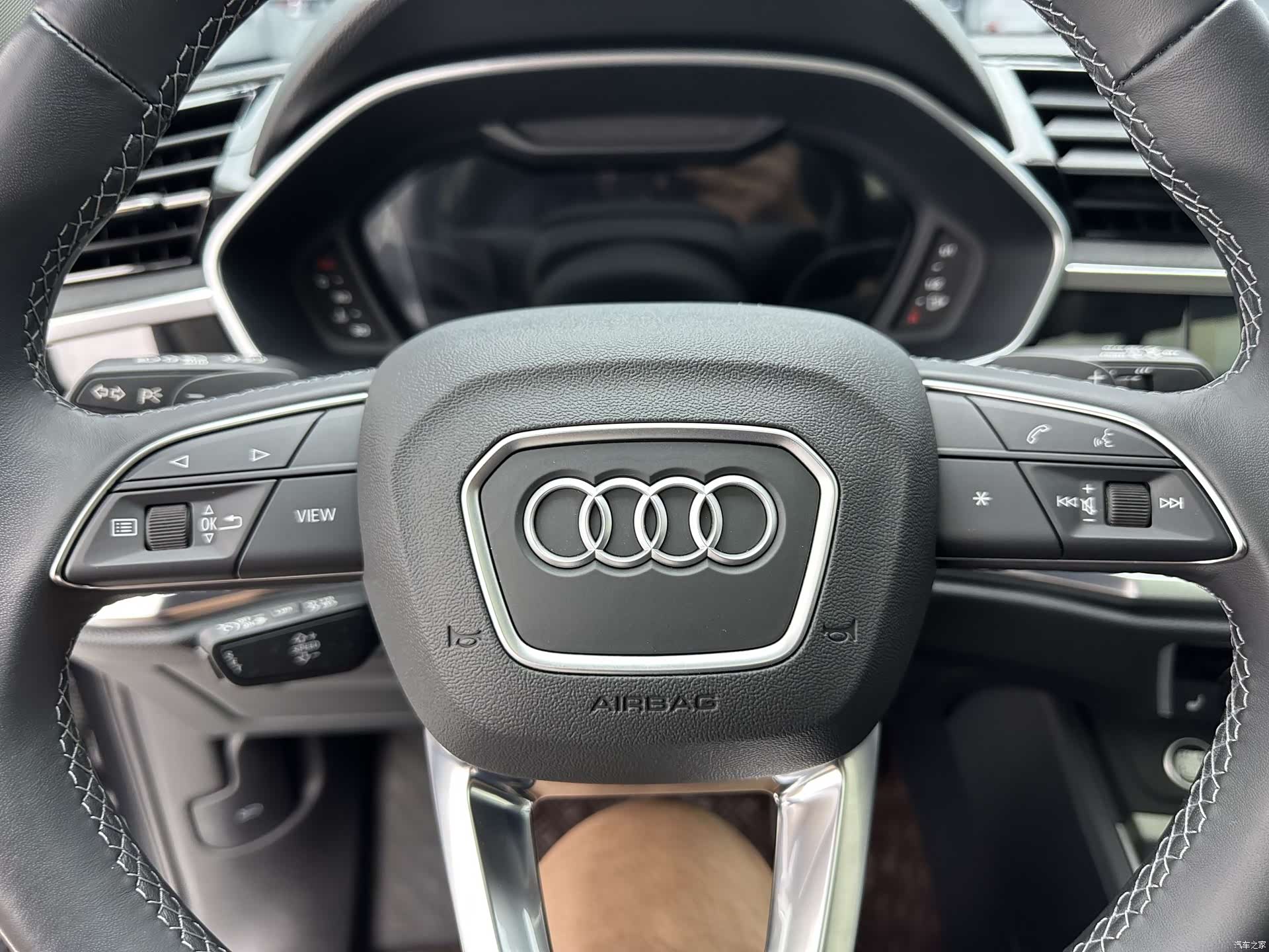 Audi Q3, 2022 14