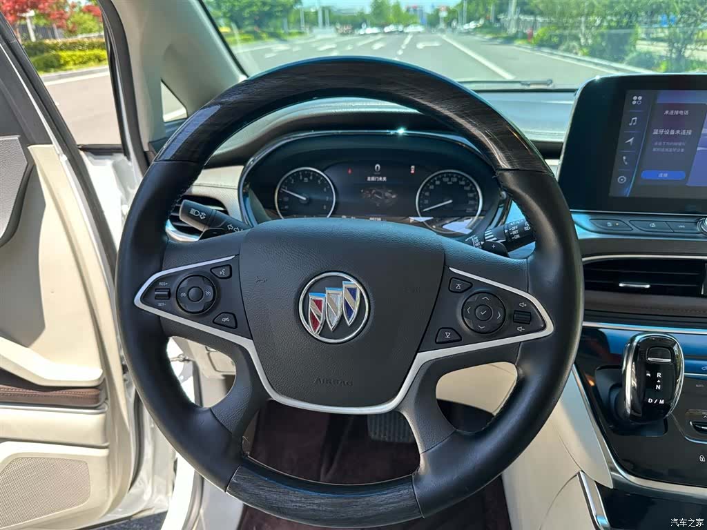 Buick GL8, 2020 8