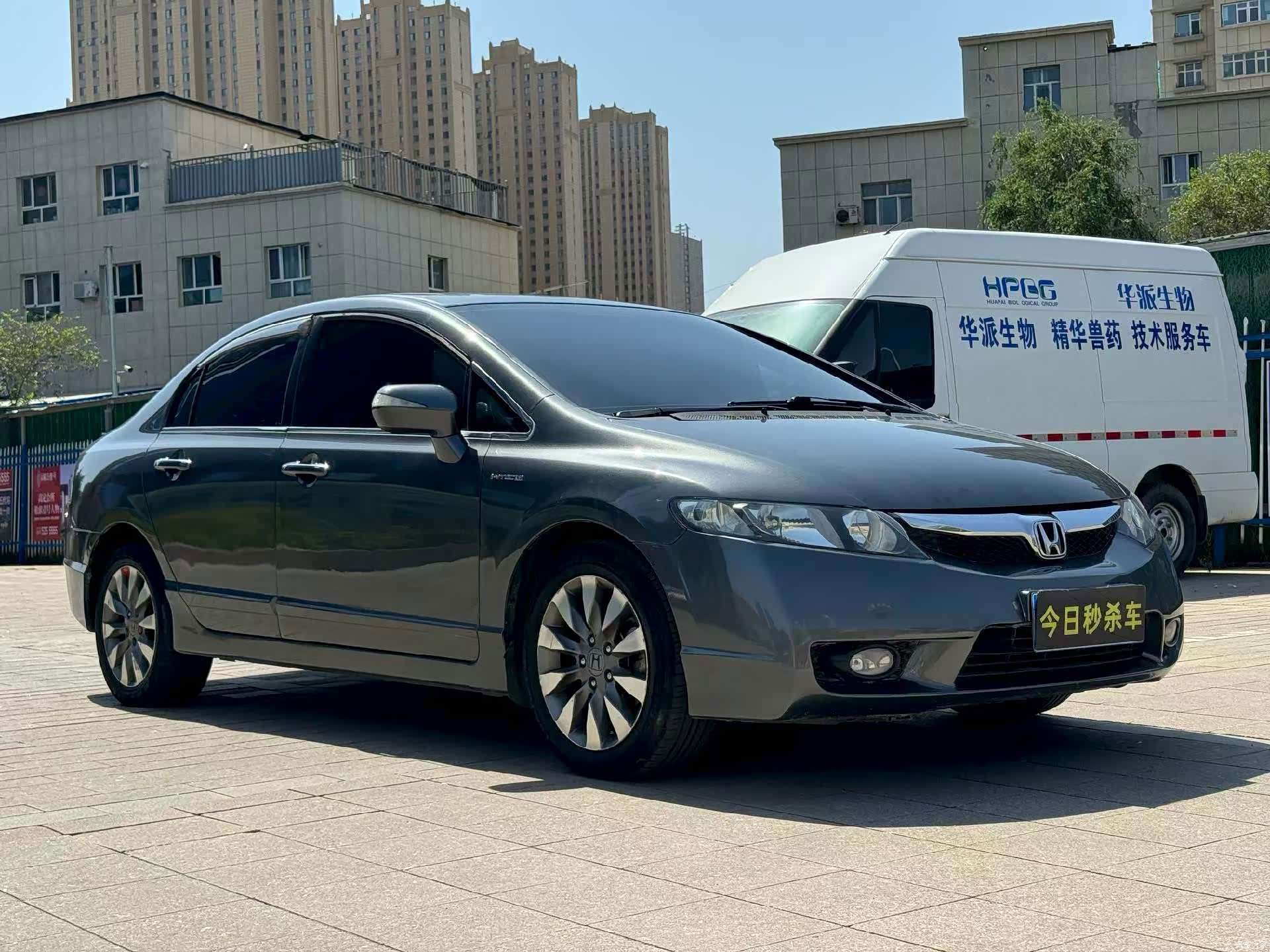 Honda Civic, 2010 3