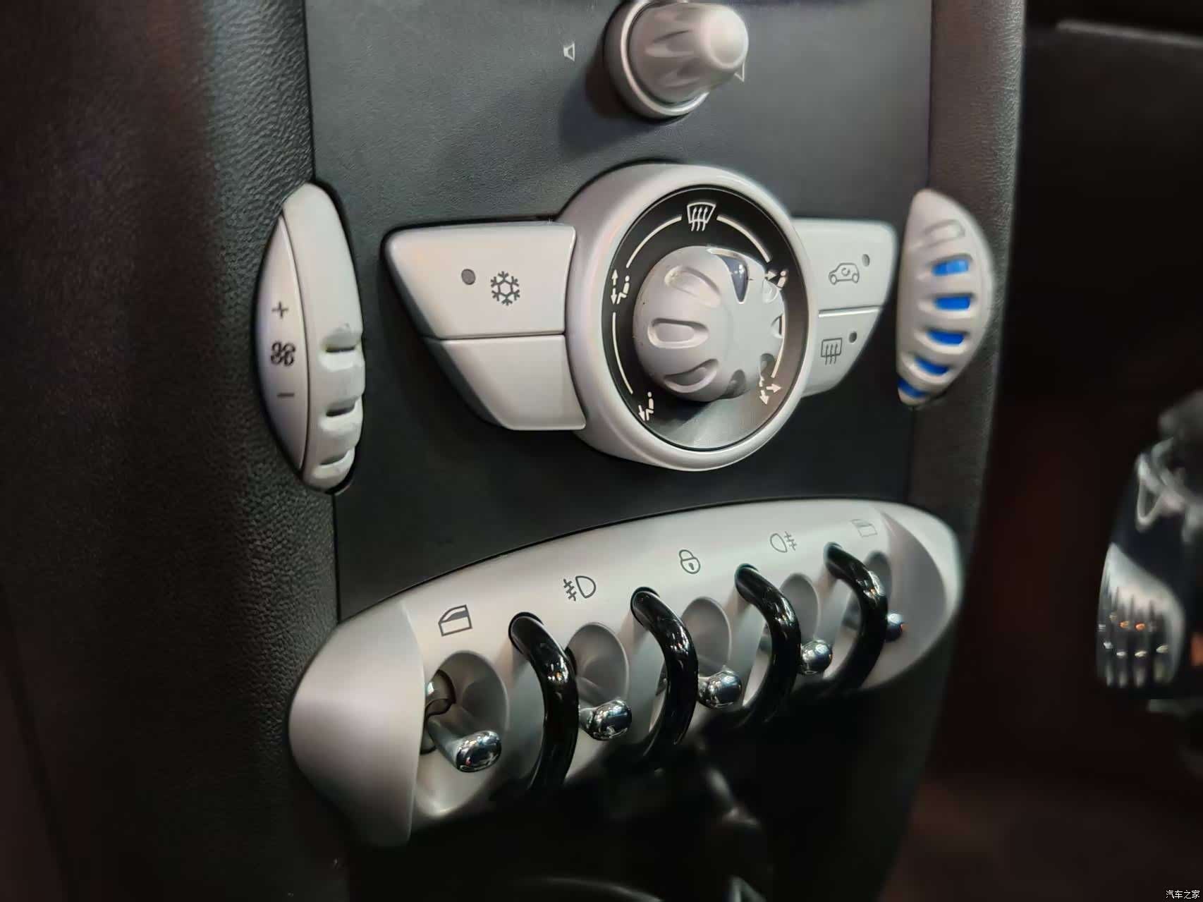 Mini Cooper, 2009 17
