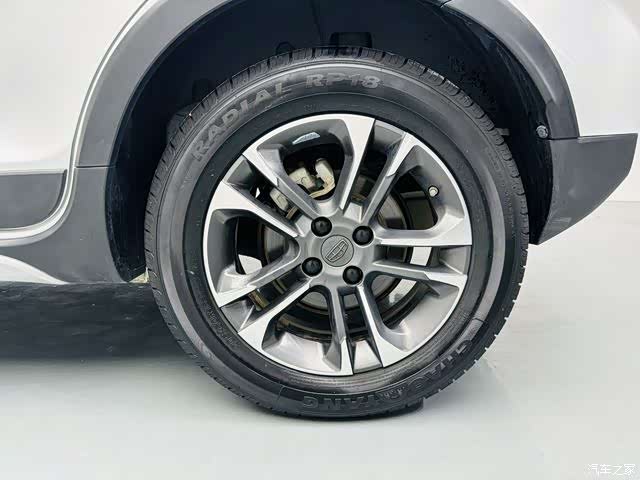Geely X3, 2020 10