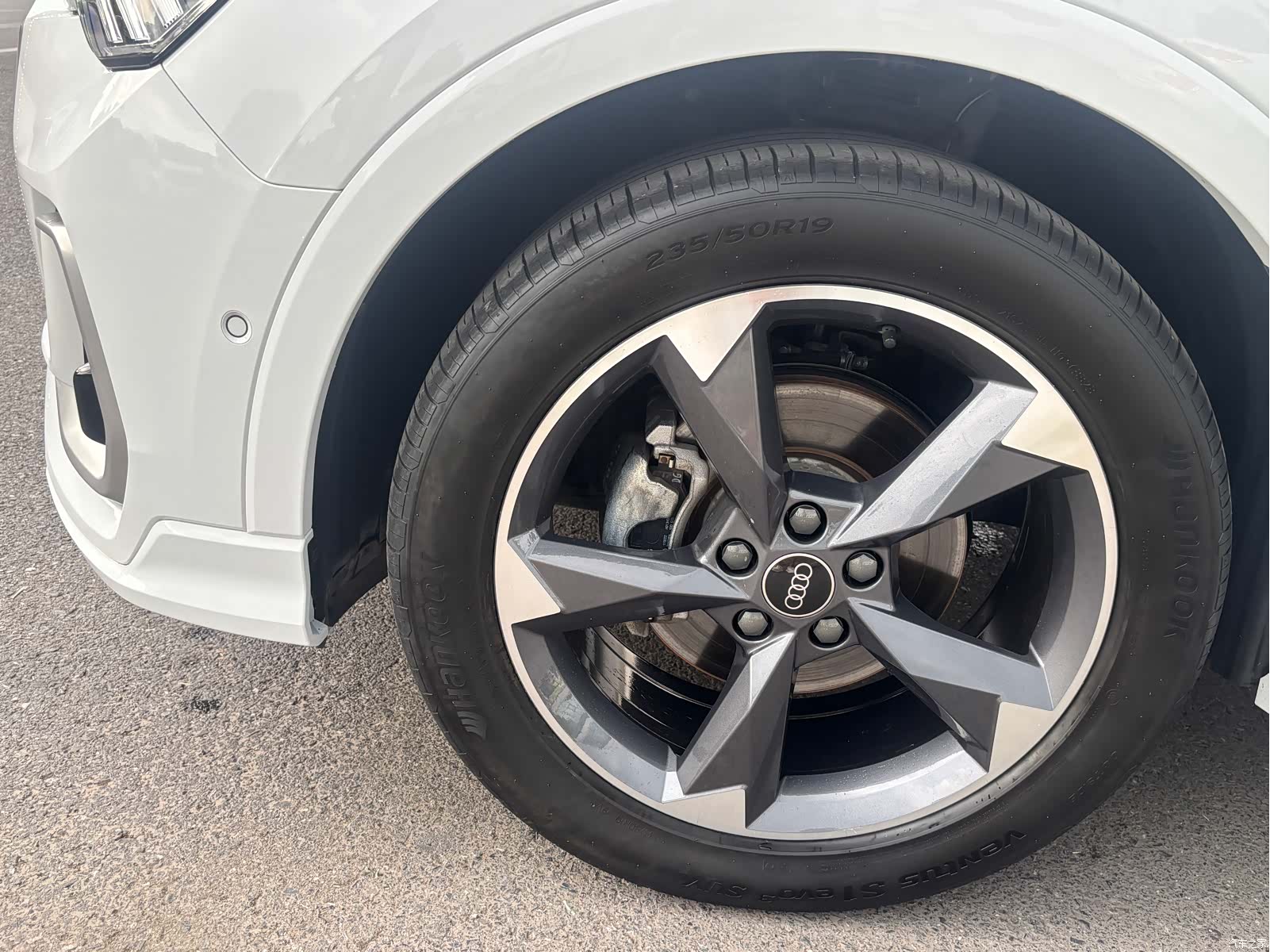 Audi Q3, 2023 10