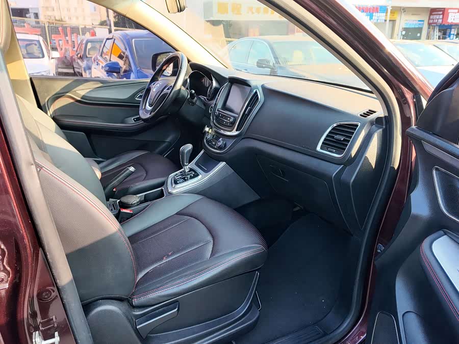 Baojun Baojun 560 2016, фото 42