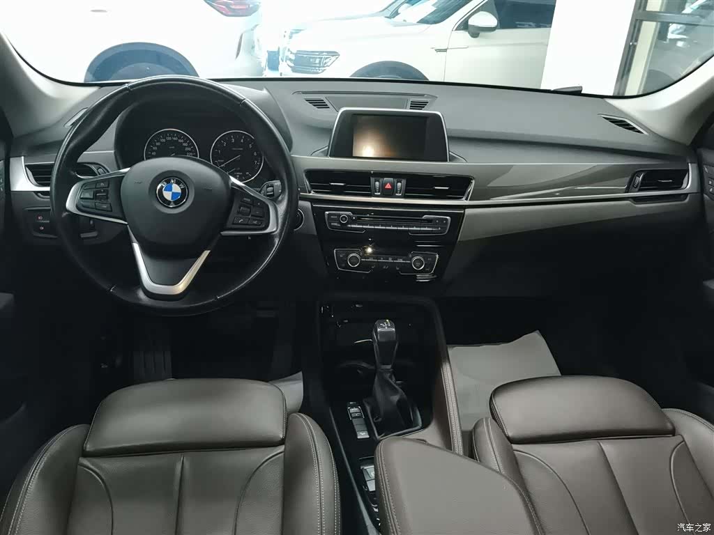 BMW X1, 2017 10