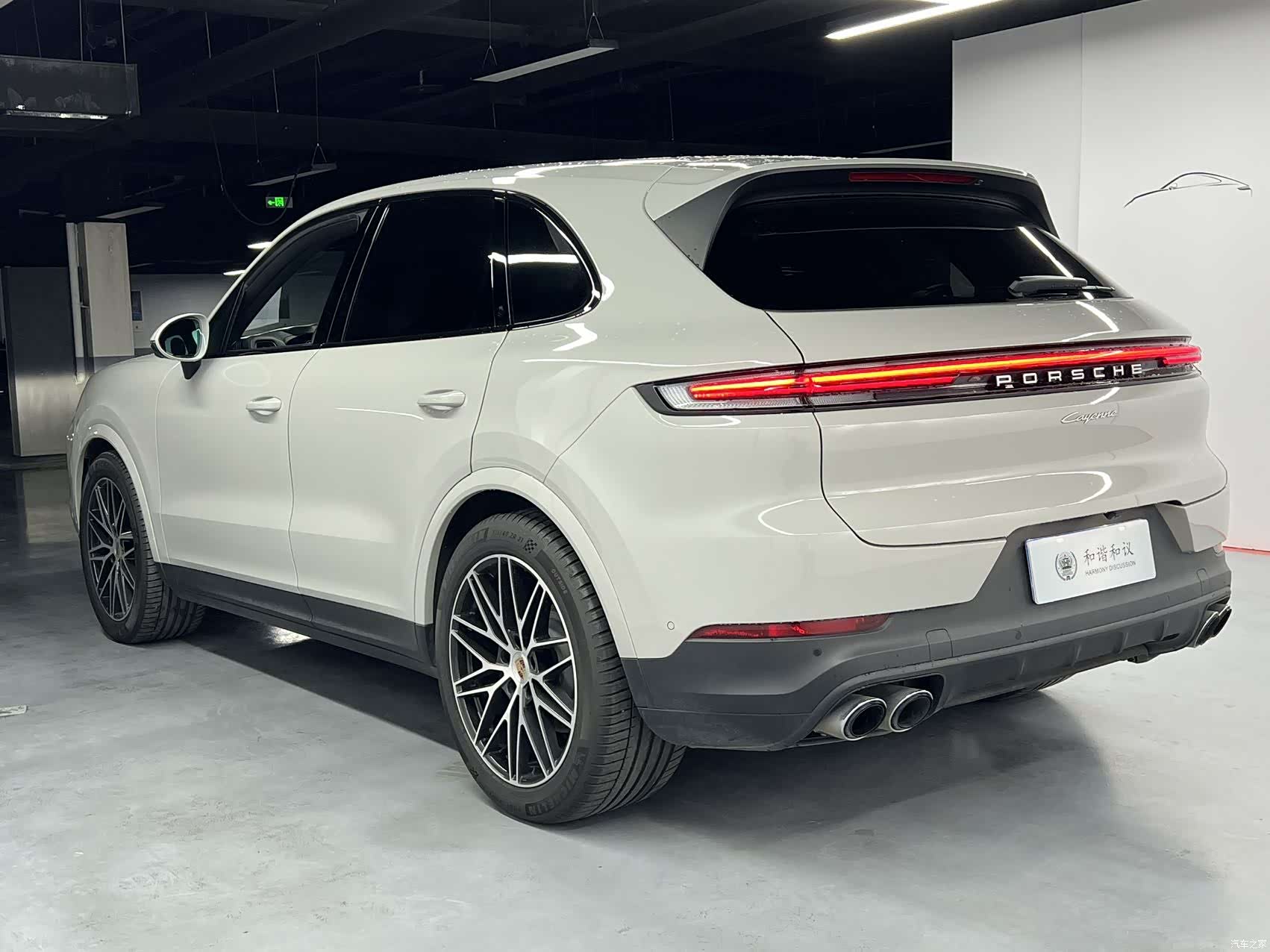 Porsche Cayenne, 2025 все фото