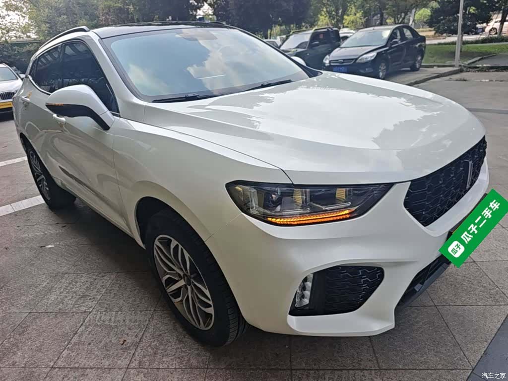 WEY VV5, 2018 4