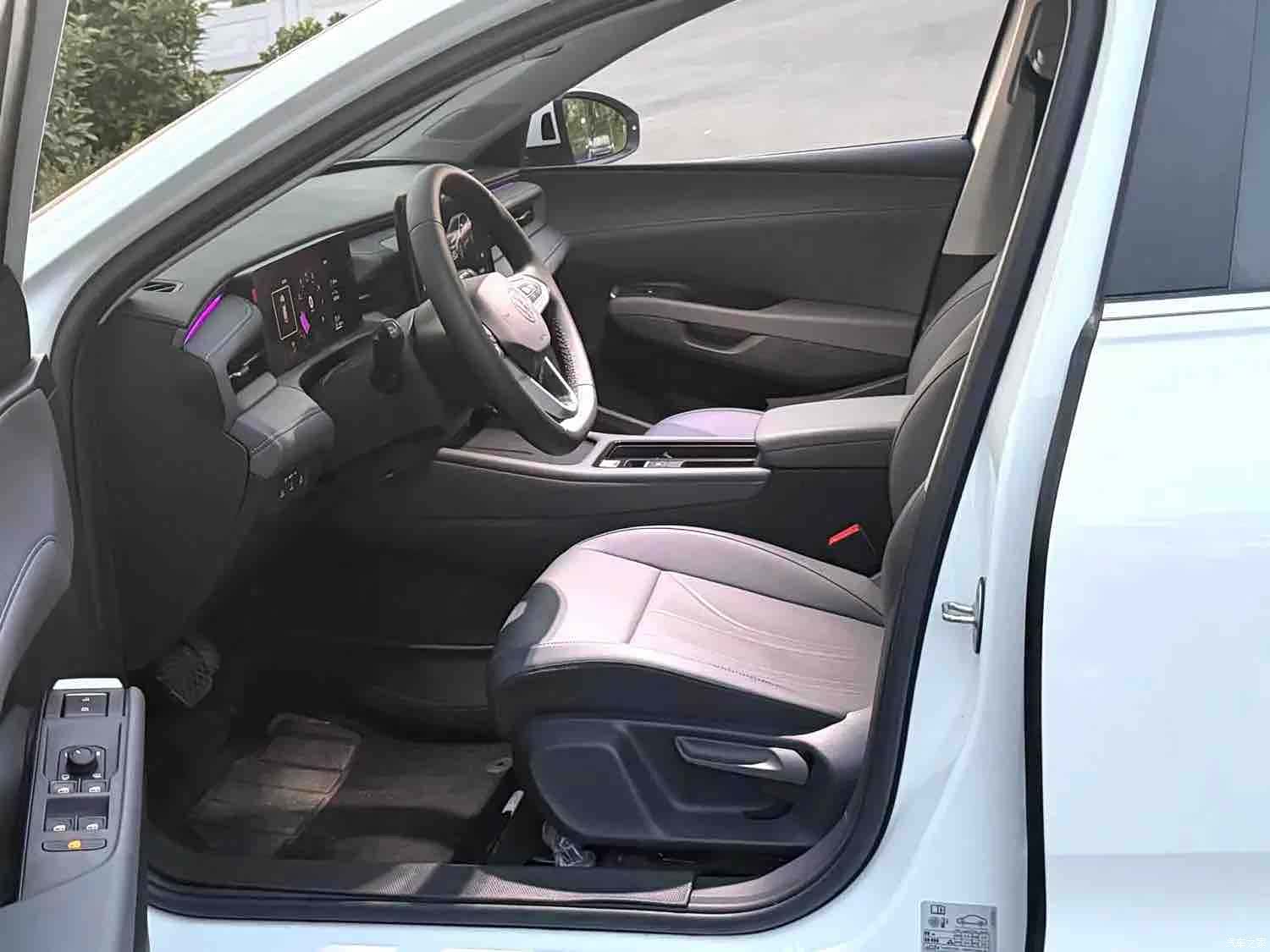 Volkswagen Lavida, 2026 все фото