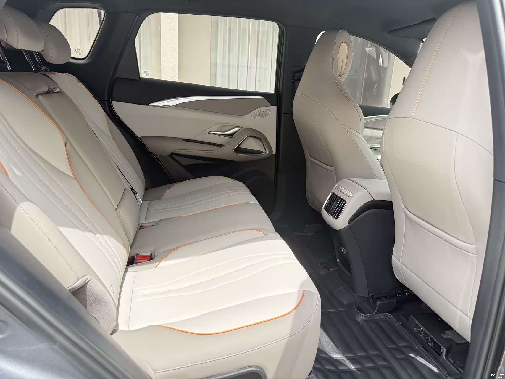 BYD Song, 2024 14