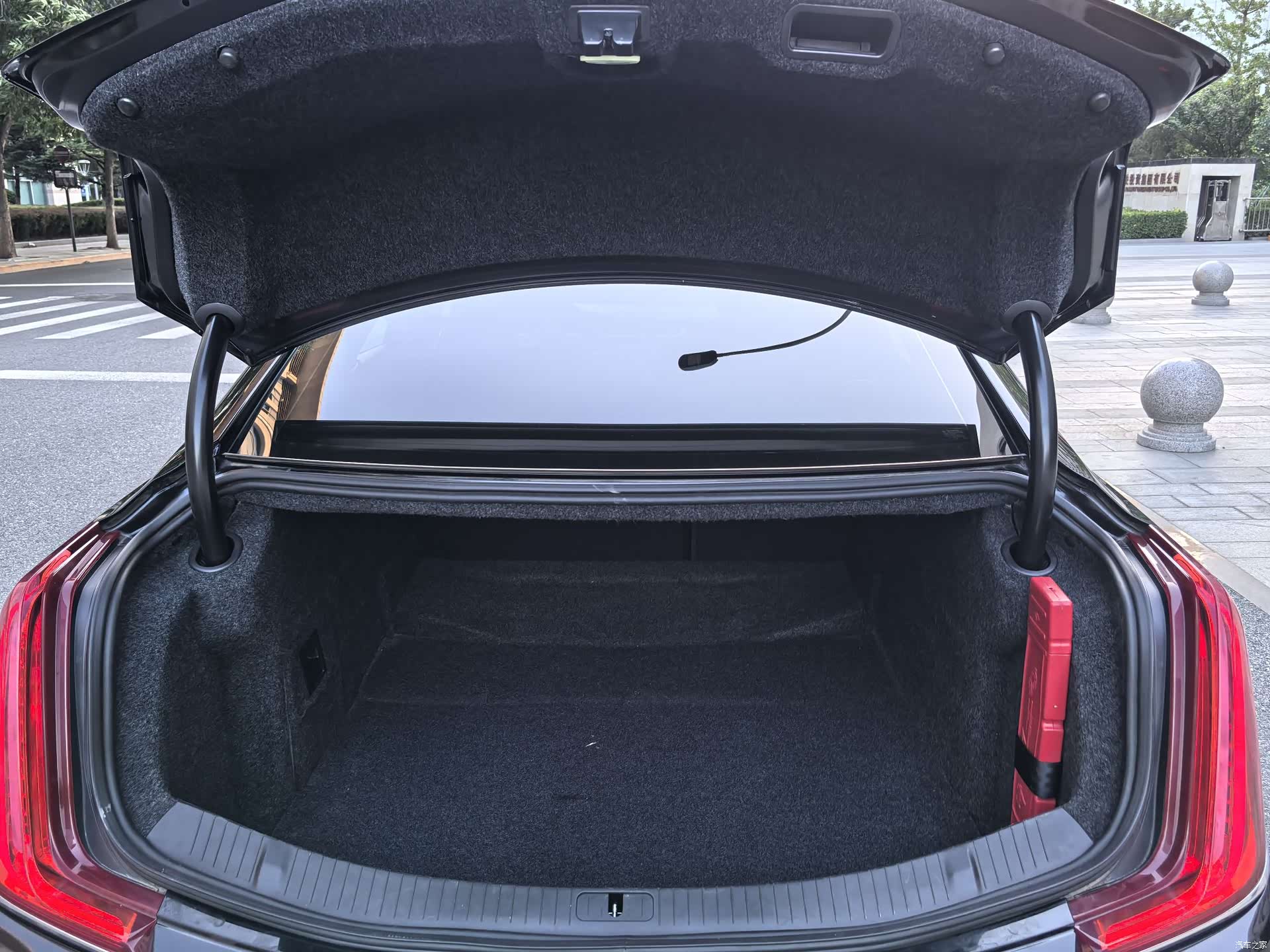 Cadillac XTS, 2019 10
