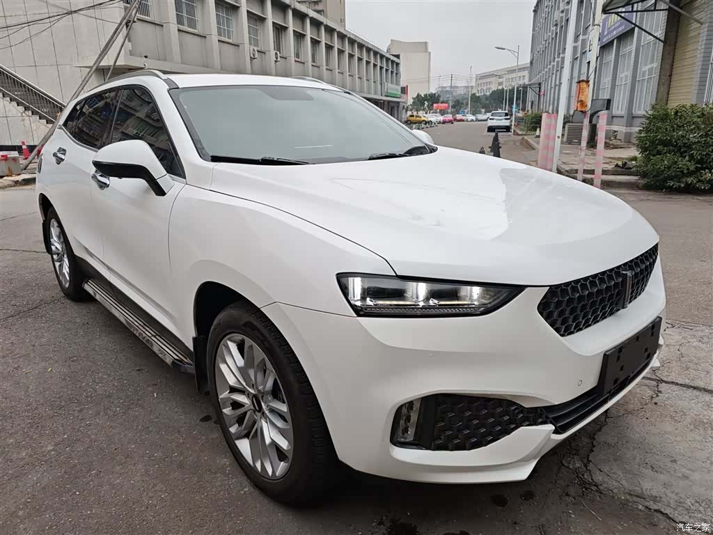 WEY VV7, 2017 4