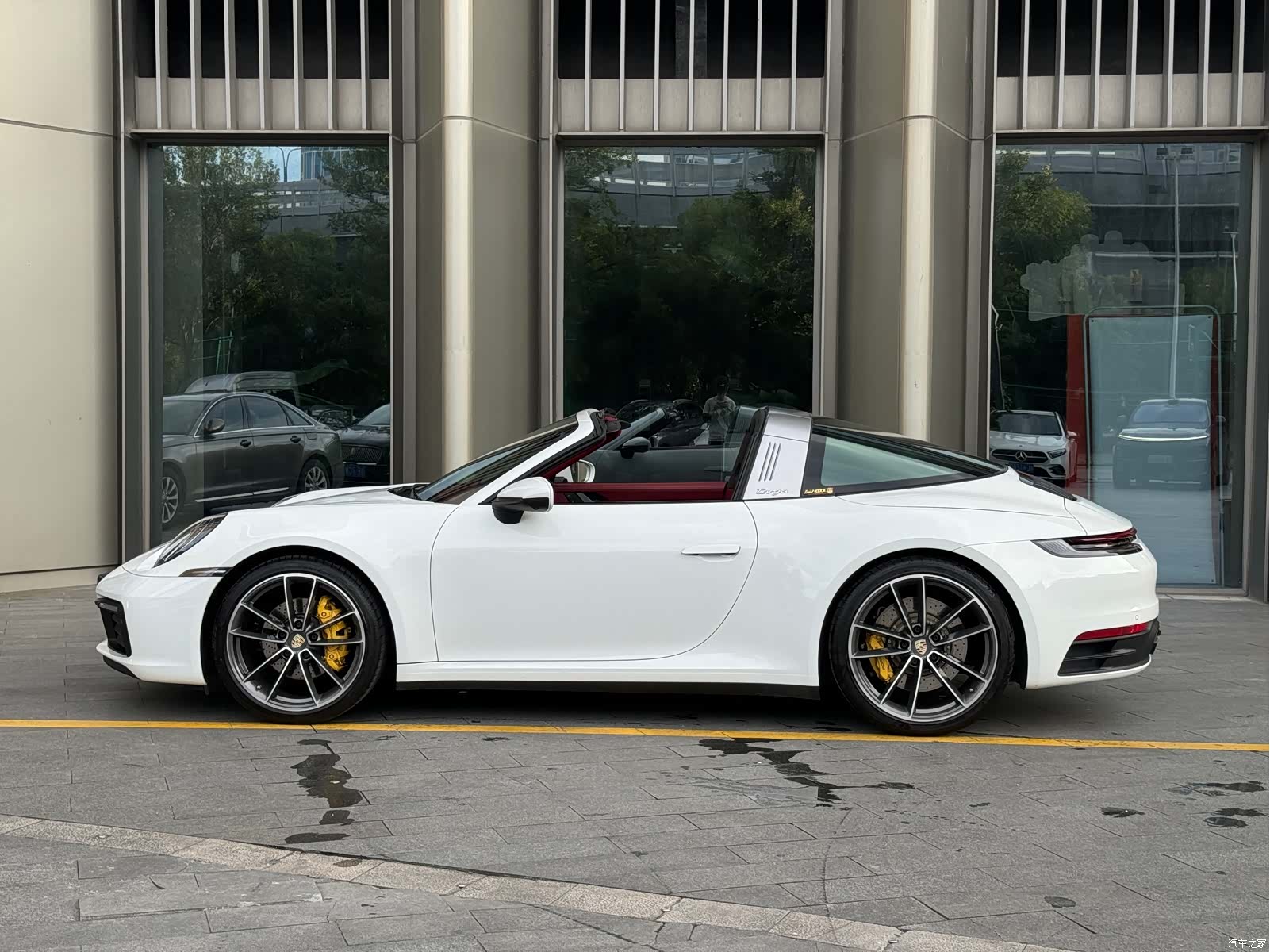 Porsche 911, 2023 7