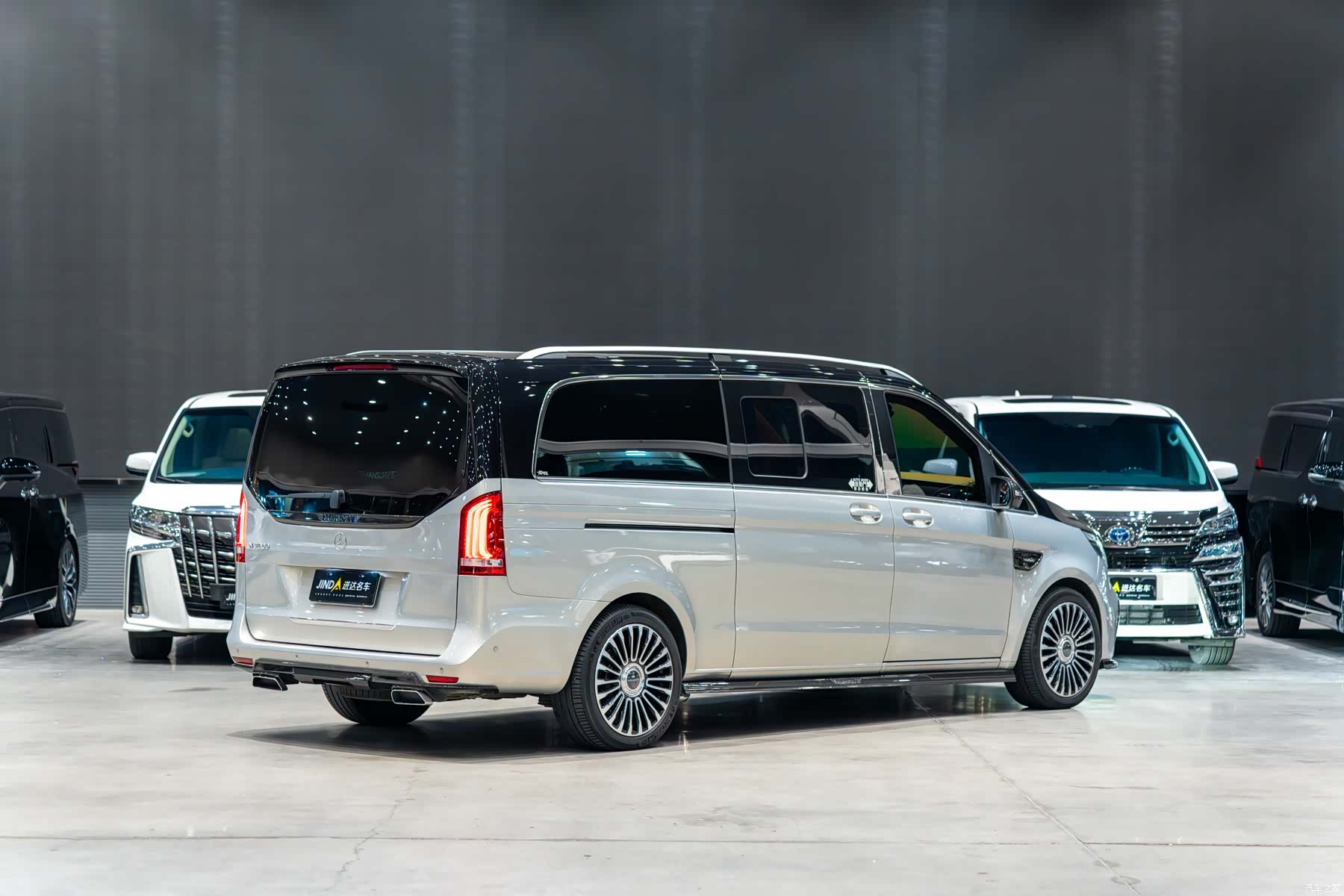 Mansory V-Class, 2022 3