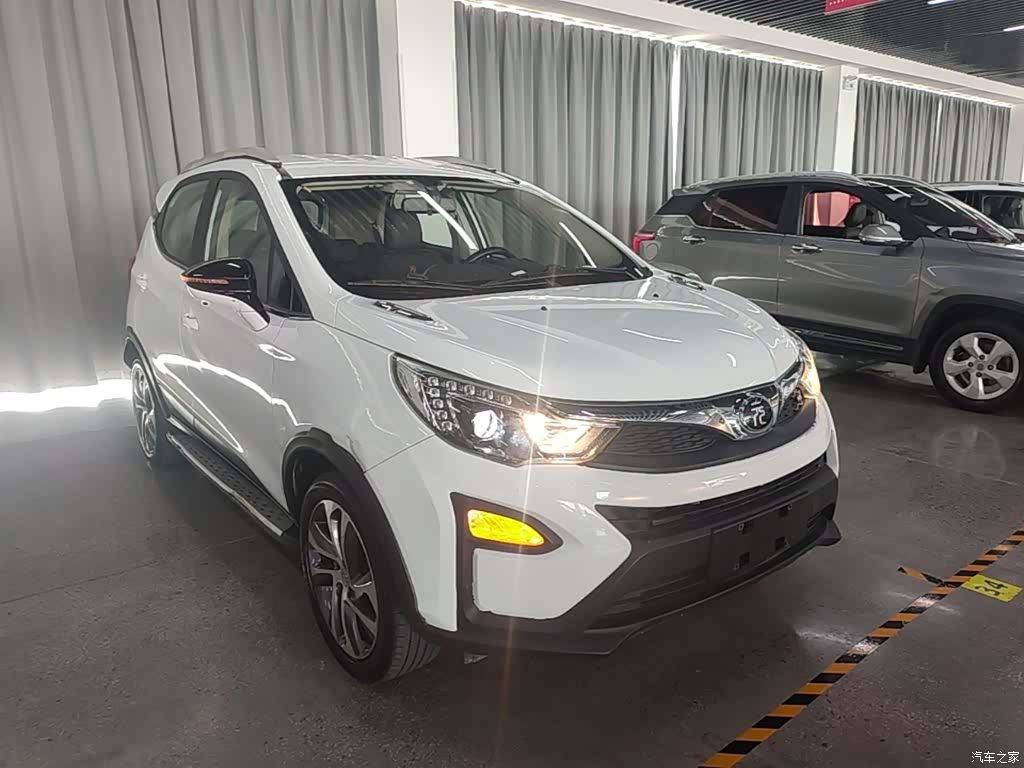 BYD Yuan, 2017 4