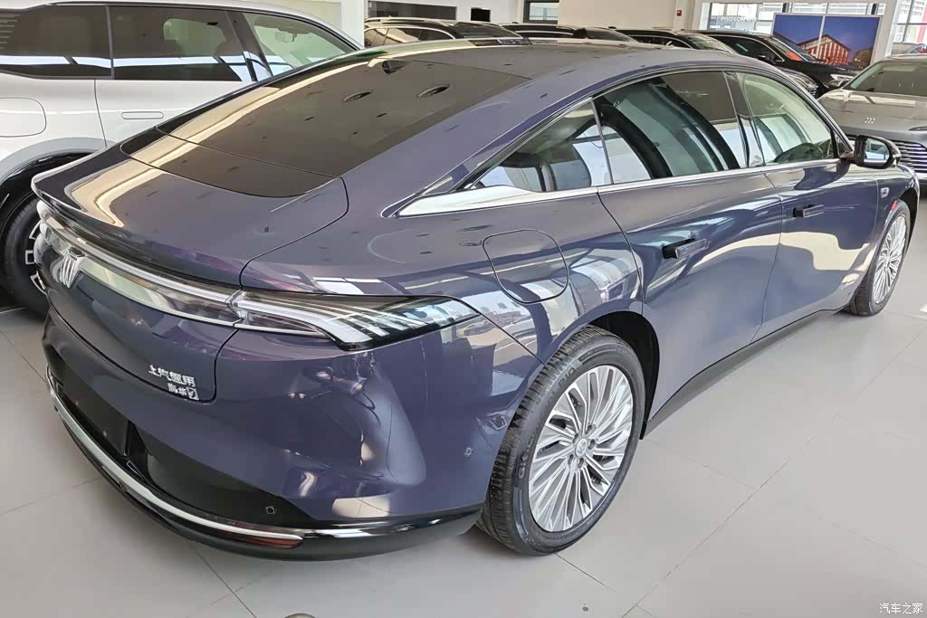 Buick L7, 2025 3
