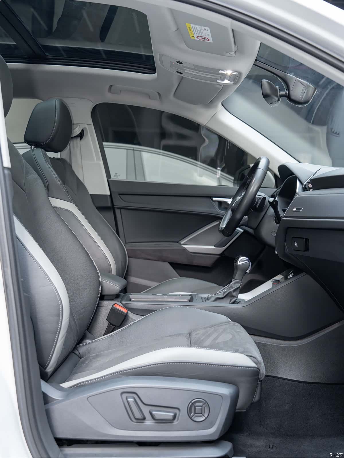 Audi Q3, 2023 15