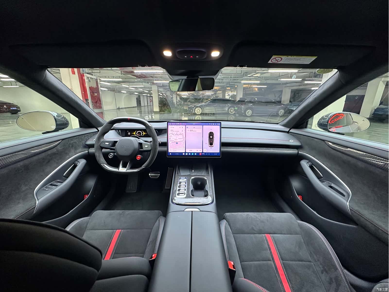 Xiaomi SU7, 2025 11