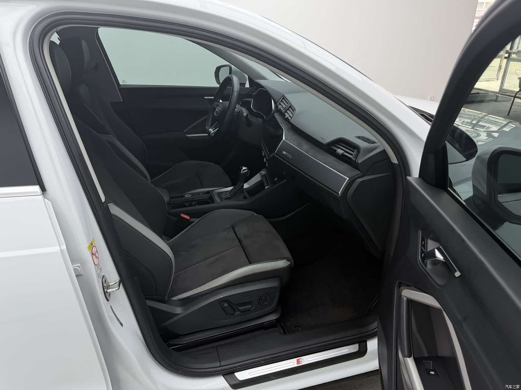 Audi Q3, 2022 7