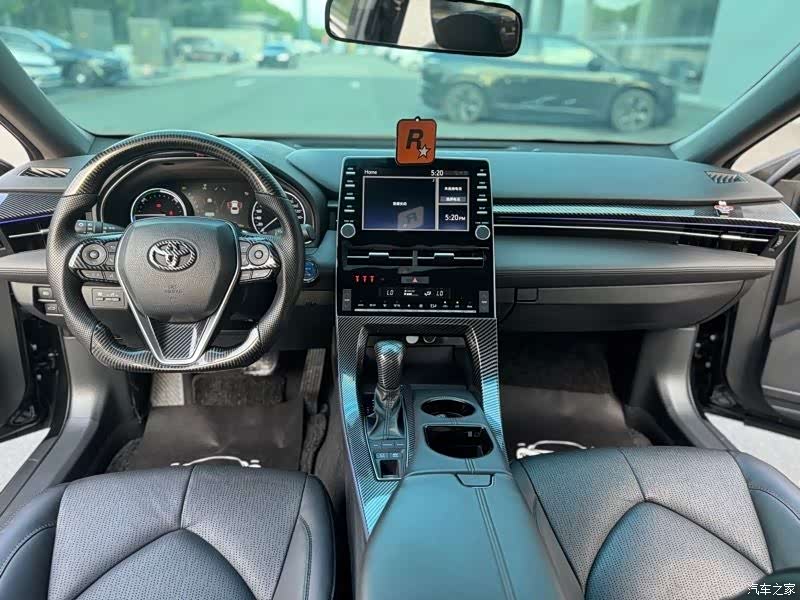 Toyota Avalon, 2020 все фото