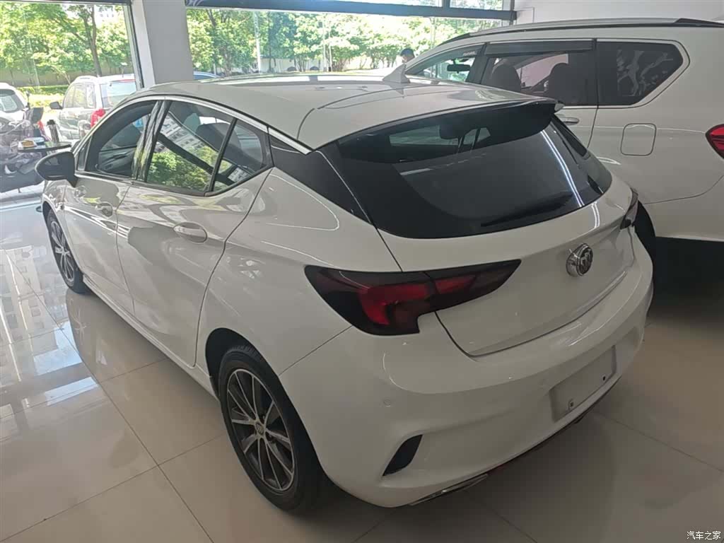 Buick Verano, 2017 все фото