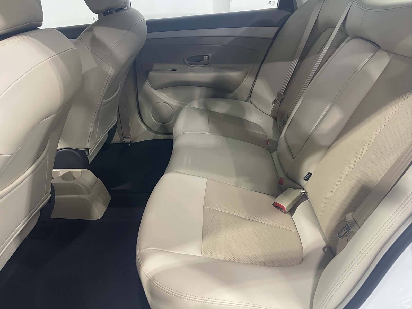 DongFeng E11K, 2022 все фото