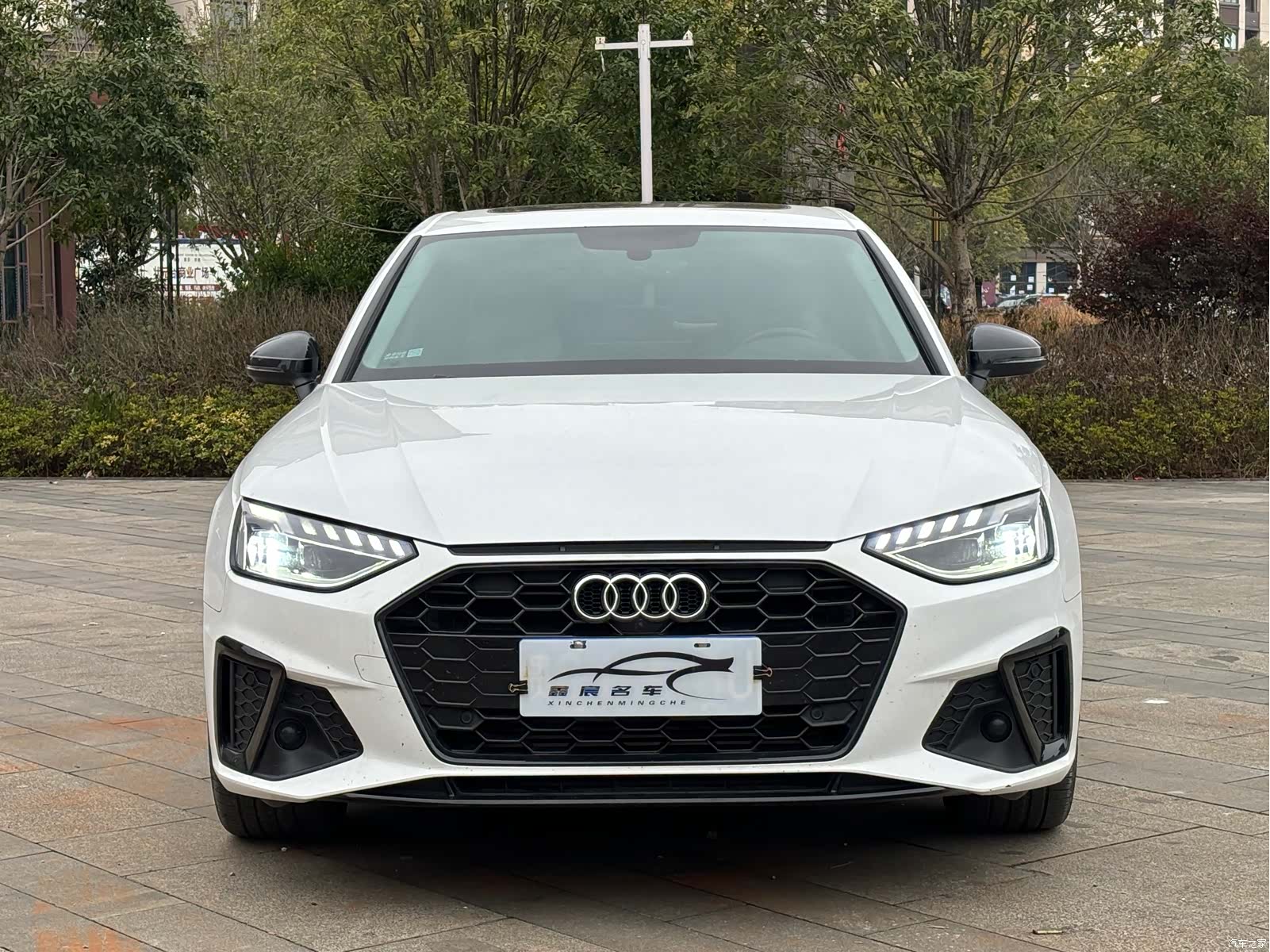 Audi A4L, 2022 1