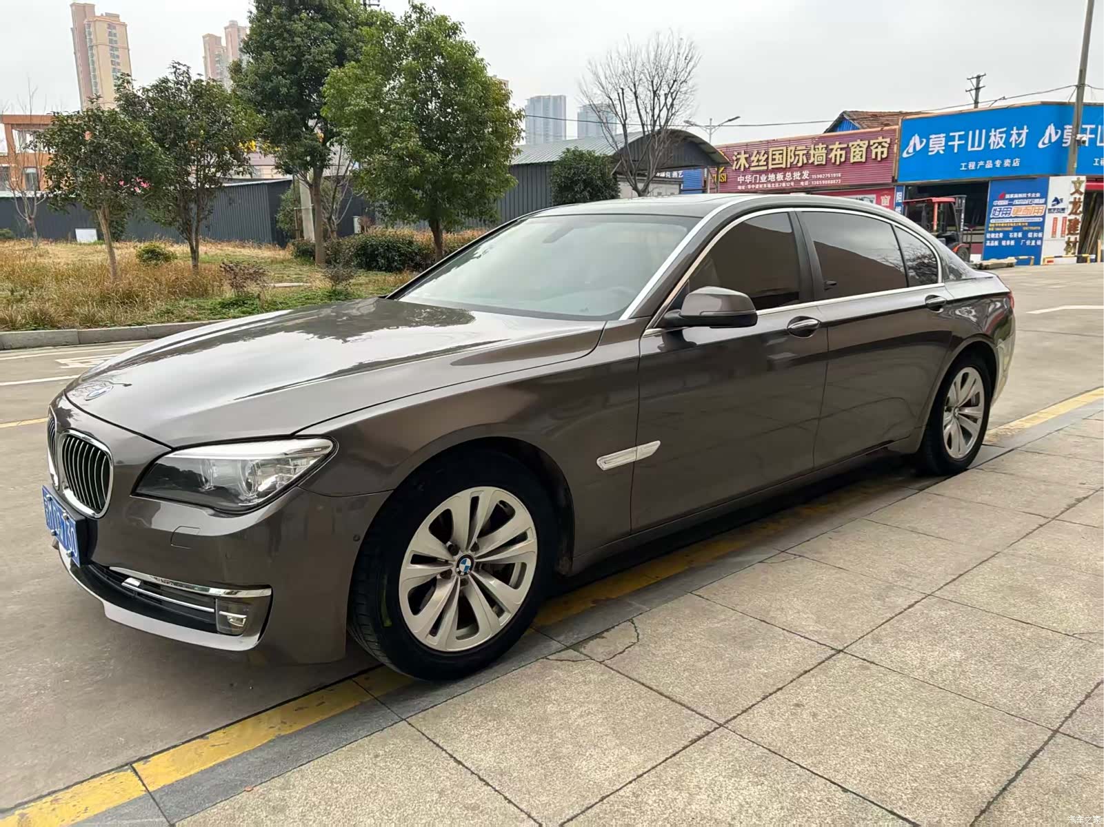 BMW 7 Series, 2013 4