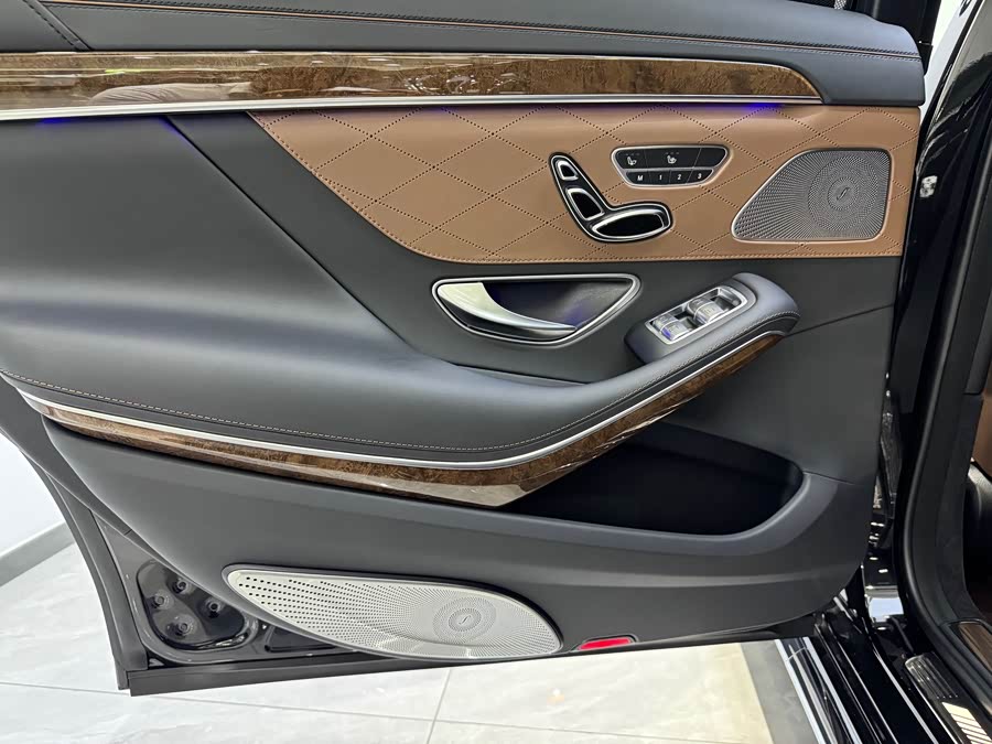 Mercedes-Benz S-Class AMG 2017, фото 20